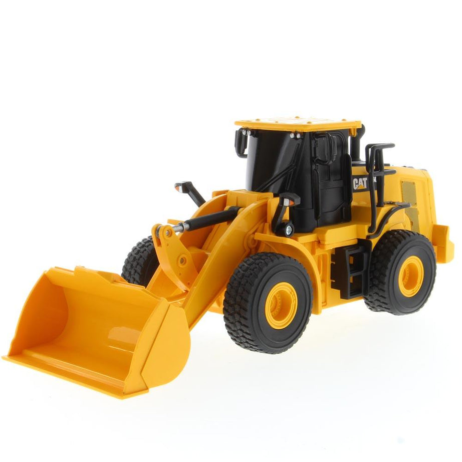 1:35 RC Cat® 950M Wheel Loader, 23003