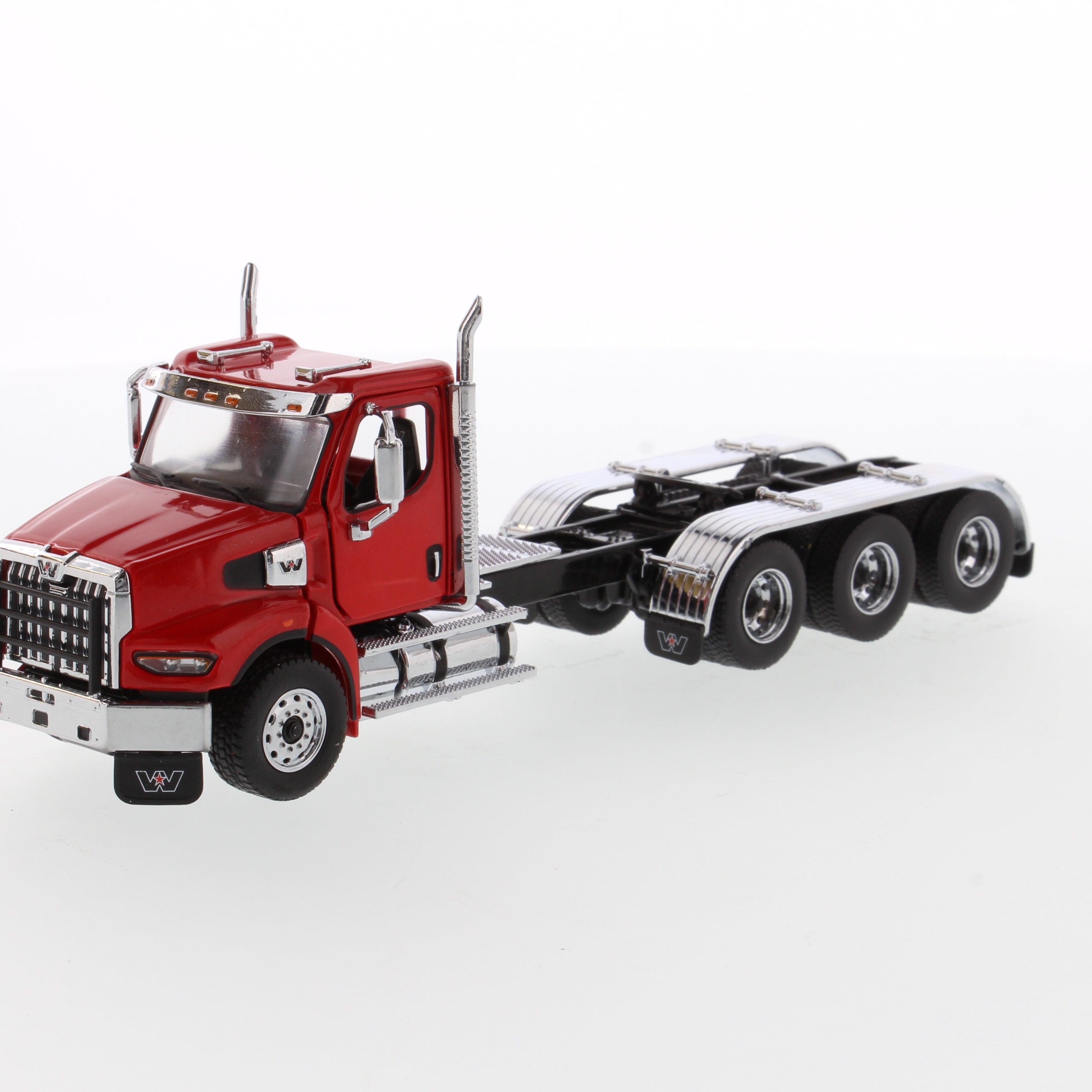 1:50 Western Star 49X SBFA Tridem Heavy-Haul Tractor - Viper-Red cab, Transport Series, 71085