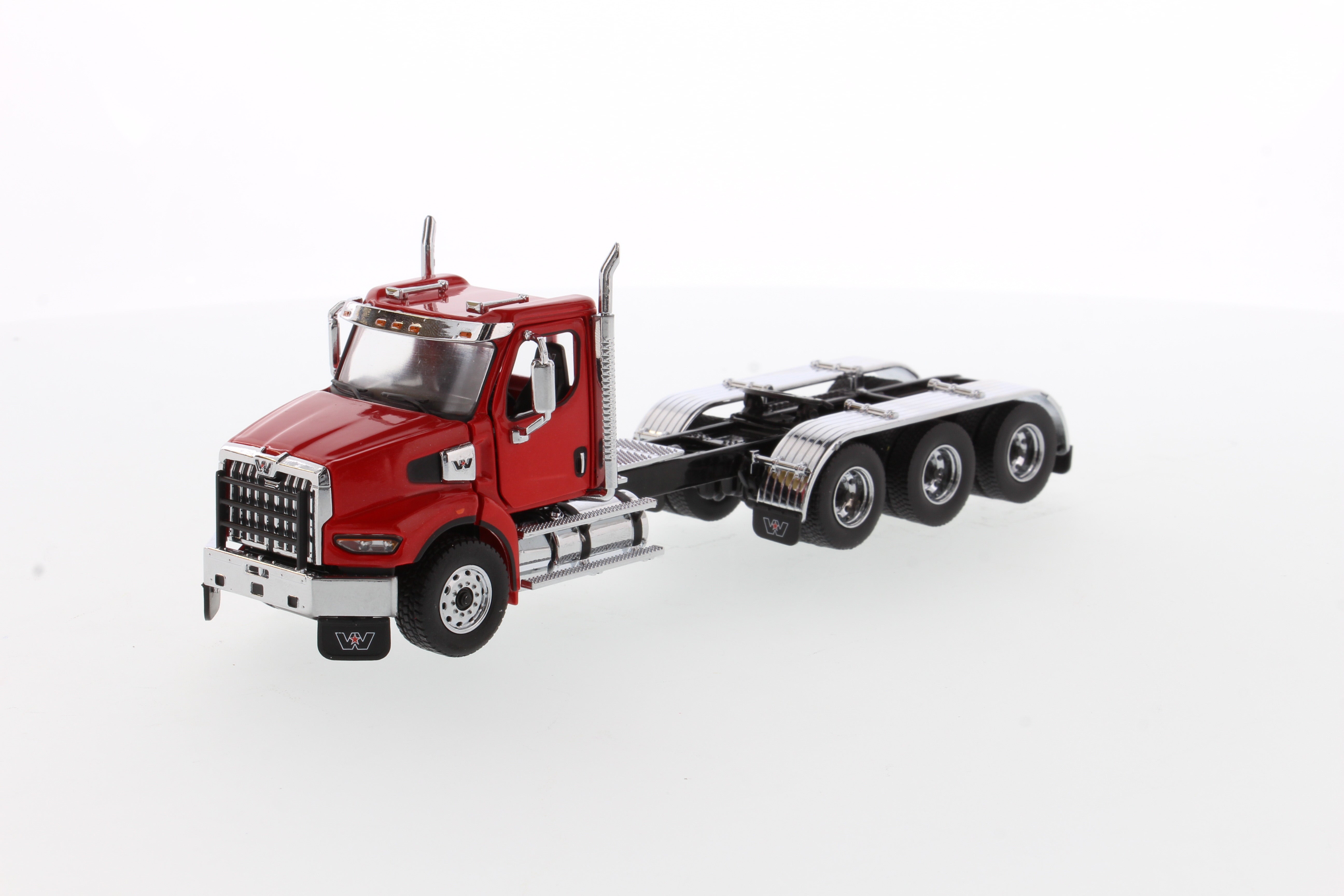 1:50 Western Star 49X SBFA Tridem Heavy-Haul Tractor - Viper-Red cab, Transport Series, 71085