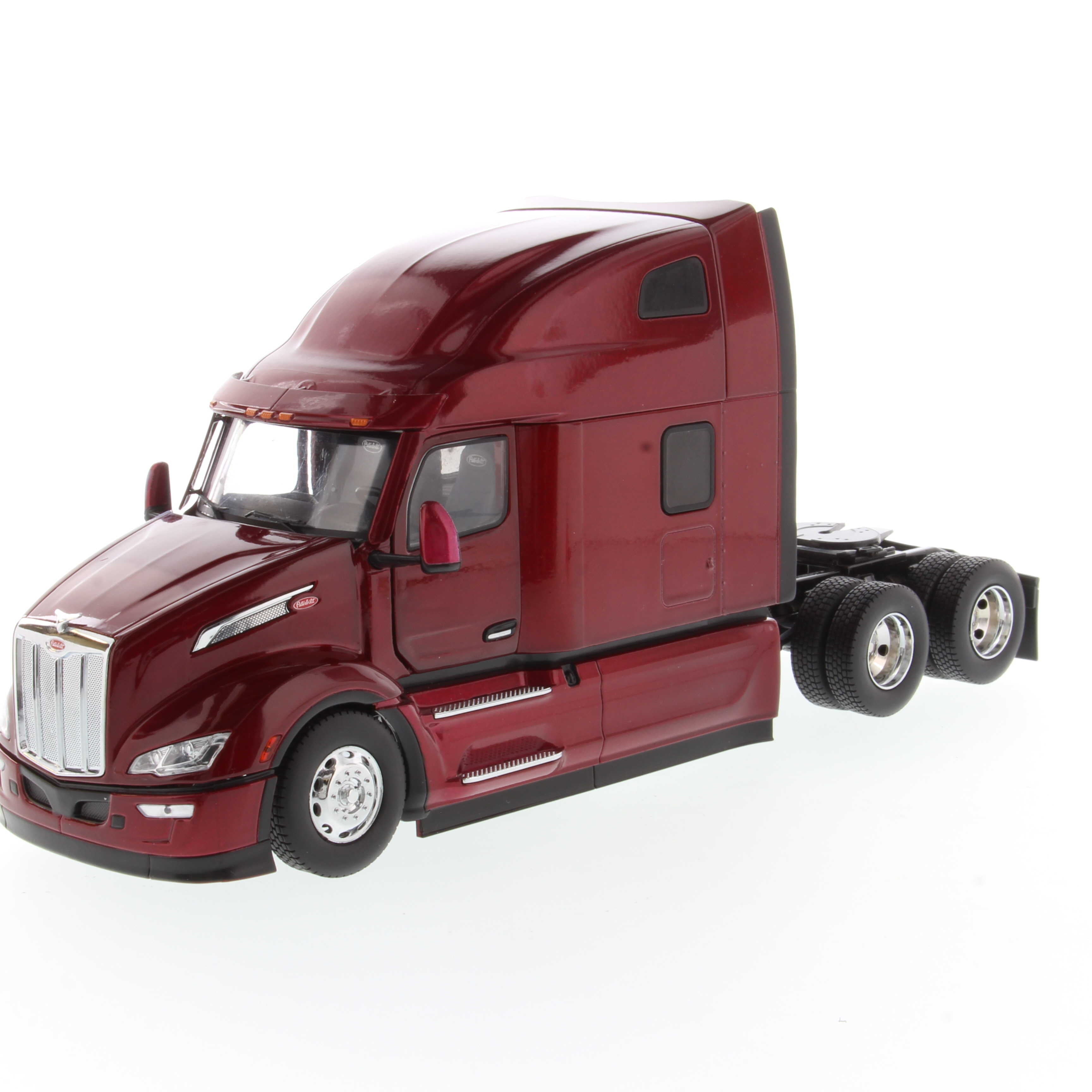 1:32 Peterbilt Model 579 UltraLoft Tractor, Transport Series, 71091