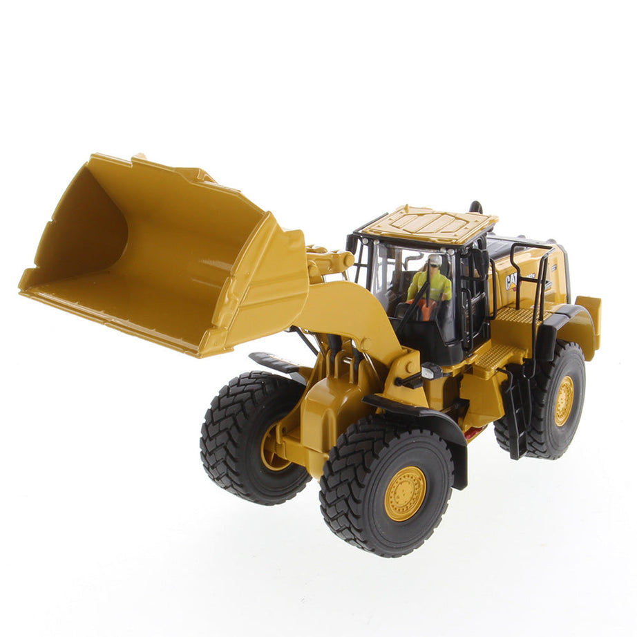 1:50 Cat® 982 XE Wheel Loader, High Line Series, 85685