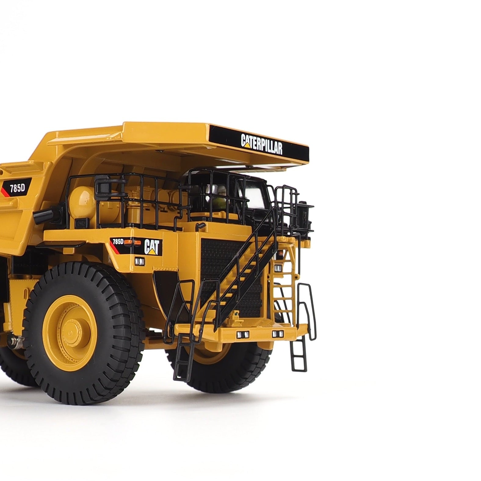 1:50 Cat 785D Mining Truck, Core Classics Series, 85216c